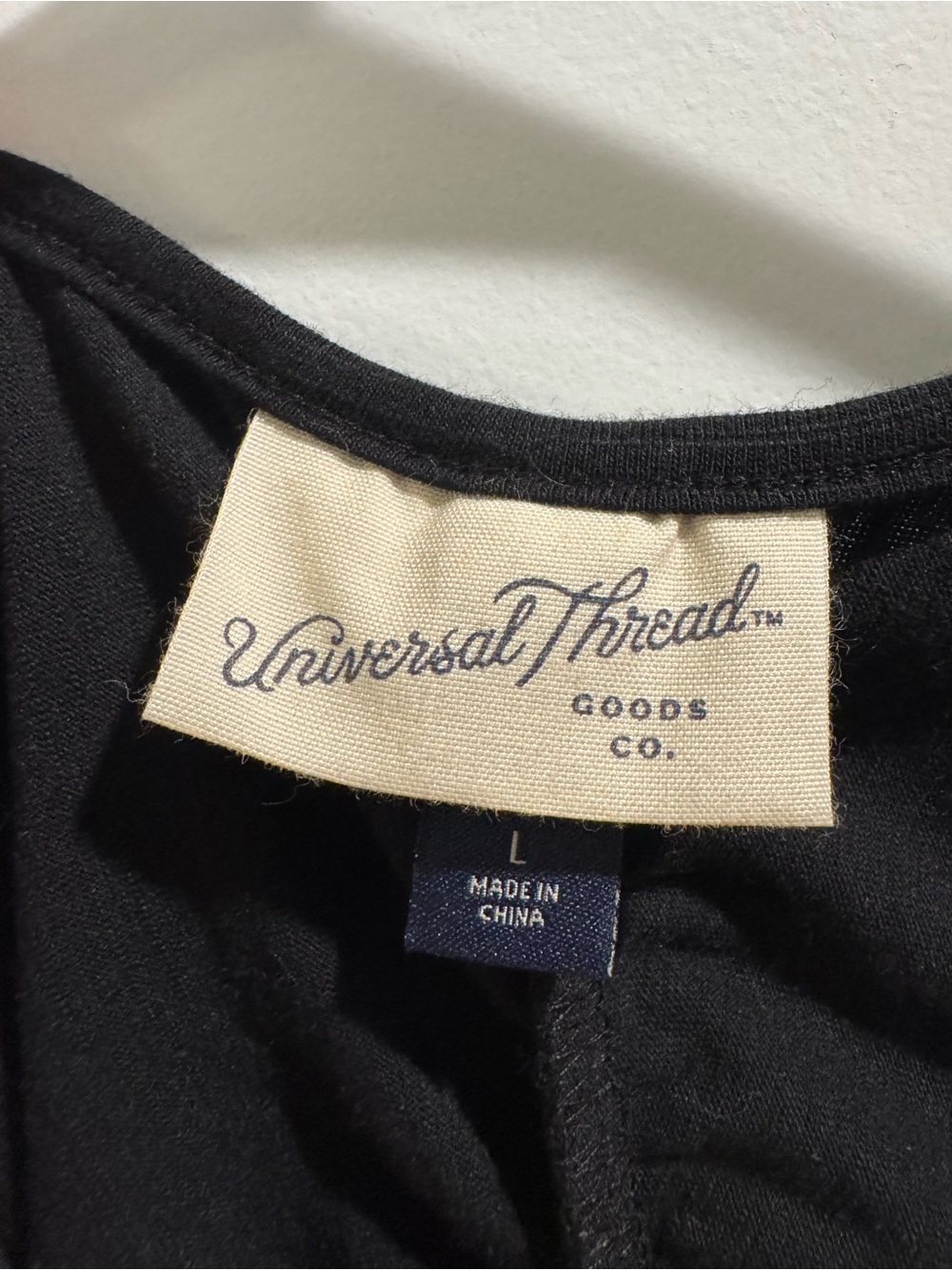 Universal Thread Black Ruched Front Tank - Picture 3 of 3